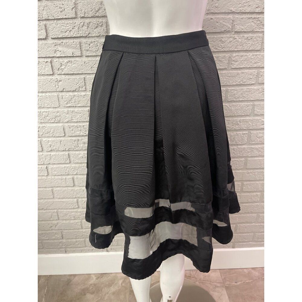 Express Women Black Pleated Illusion Knee Length Skirt Size 2 - Picture 4 of 10